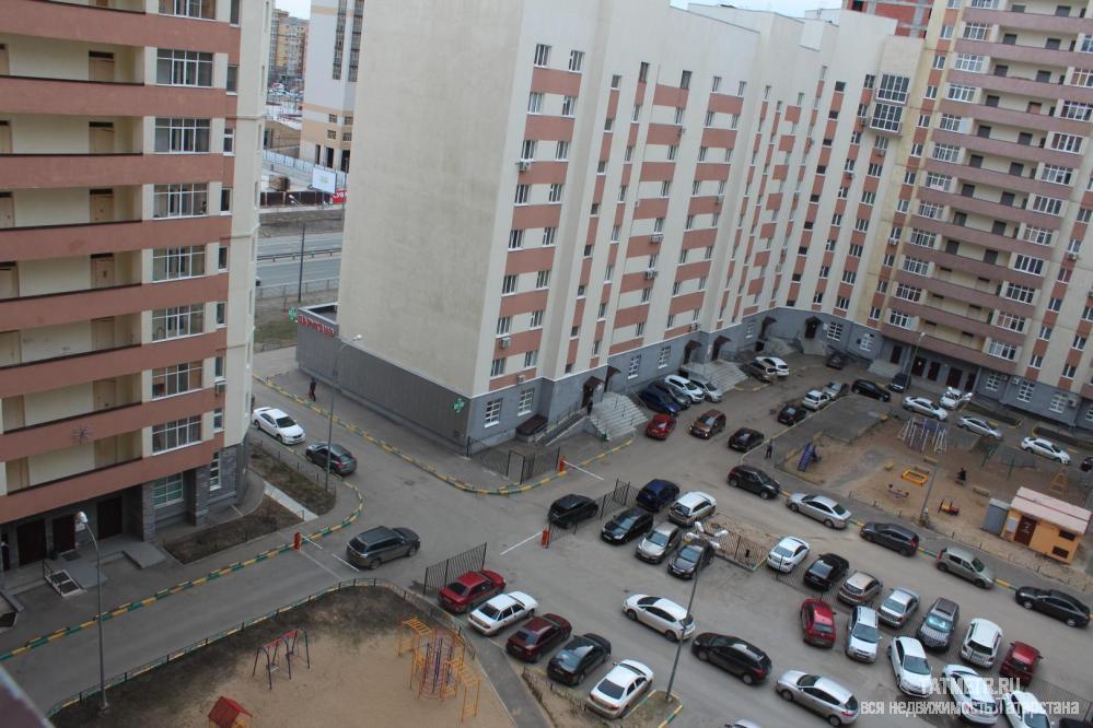 Аренда / Квартиры, Казань, Адоратского улица, 17 000 Казань город, Ново-Савиновский, улица Адоратского 1А, 1 комн., общ. пл. 45 кв.м., жил.пл. 18 кв.м., комнаты 18, кухня... - 25