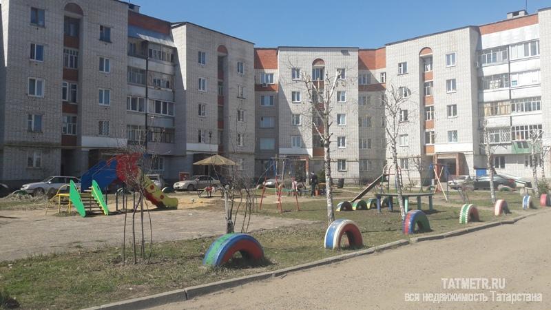 Продажа / Квартиры, Зеленодольск, Королева улица, 3 300 000 Зеленодольск Город, улица Королева 19, 2 комн., общ. пл. 65 кв.м., жил.пл. 29 кв.м., комнаты 17/12, кухня 16 кв.м.,... - 3