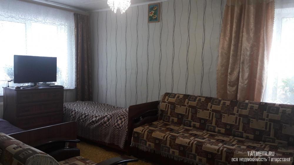 Продажа / Квартиры, Верхний Услон, Западный микрорайон, 1 049 000 Верхний Услон, Западный микрорайон 5, 1 комн., общ. пл. 30 кв.м., жил.пл. 17 кв.м., комнаты 17, кухня 6 кв.м., 1/2... - 15