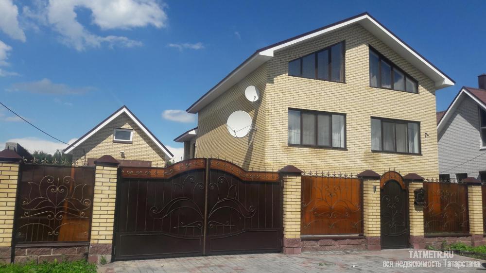 Продажа / Дома и коттеджи, Дятлово, 32 000 000 Дятлово, продается коттедж, 16 соток, общ. пл. дома 270 кв.м., евроремонт, Прая группа ,оборудованная итальянская...