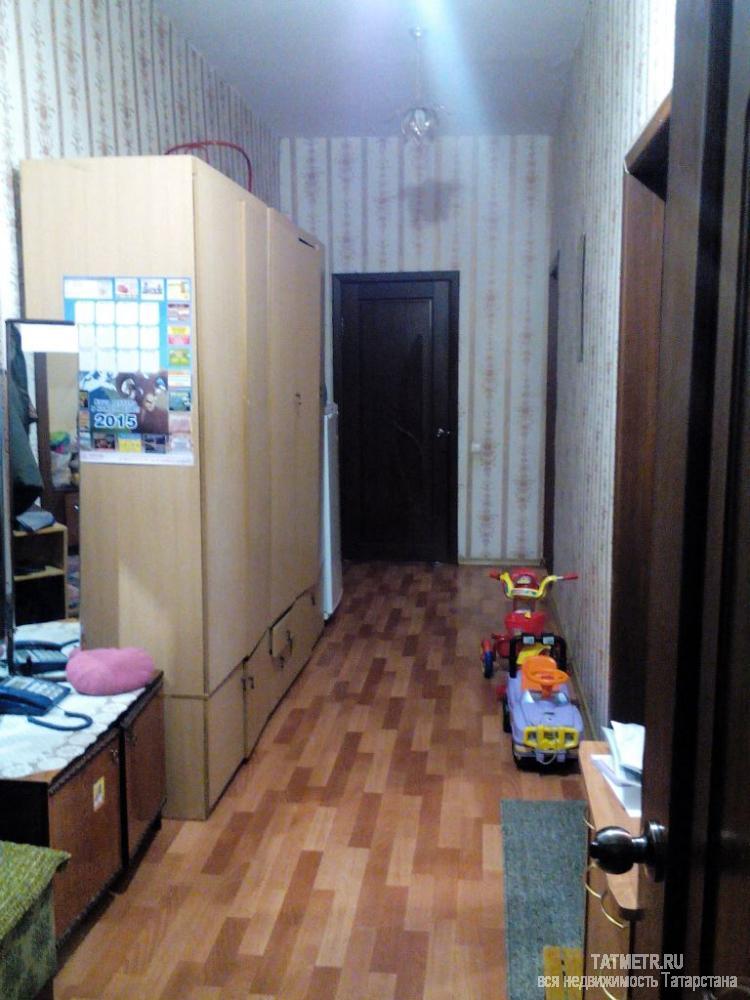 Продажа / Квартиры, Зеленодольск, малая Красная улица, 1 800 000 Продается просторная трехкомнатная квартира в г. Зеленодольске. Квартира в хорошем состоянии, этаж высокий. Санузел... - 3