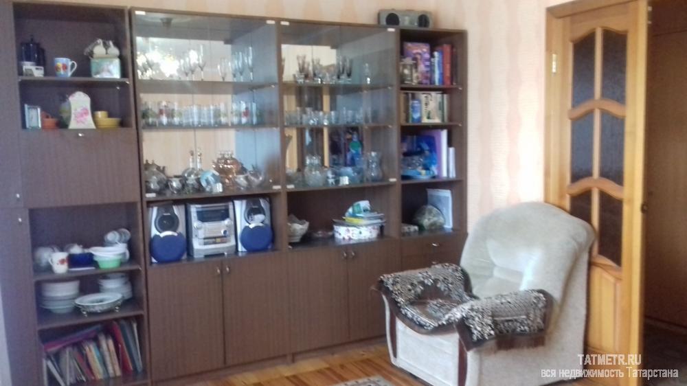 Продажа / Квартиры, Зеленодольск, Ленина улица, 2 650 000 Отличная квартира в центре города Зеленодольск. Комнаты раздельные, просторные, теплые, просторная прихожая, кухня...