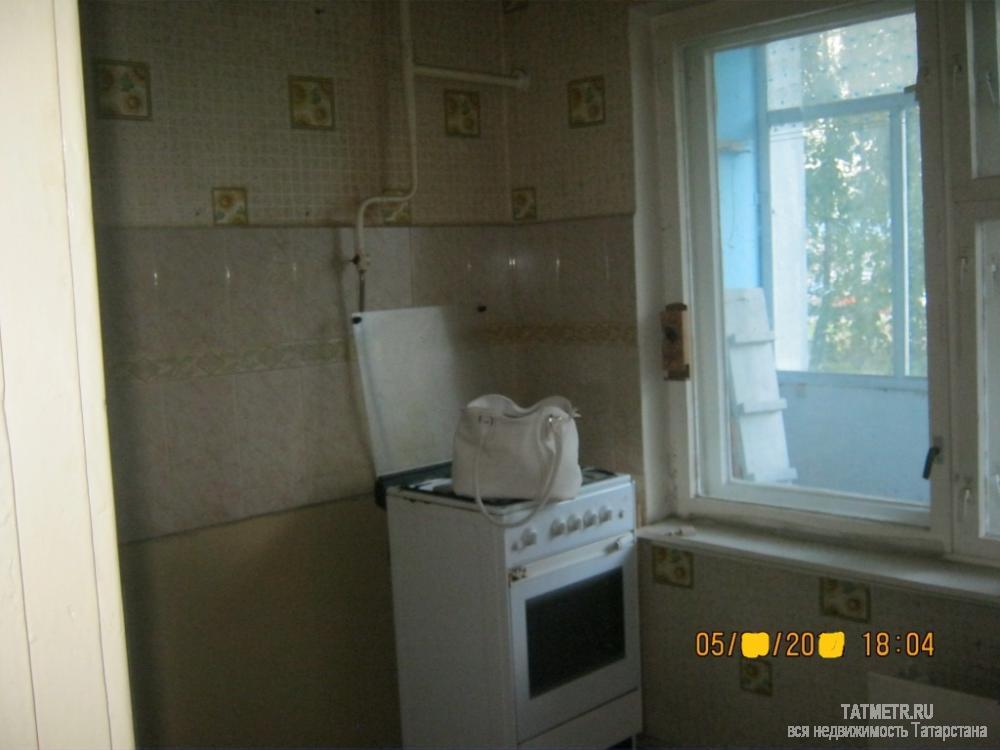 Продажа / Квартиры, Зеленодольск, Королева улица, 1 450 000 Квартира в г. Зеленодольск в самом центре Мирного. Комната большая, светлая, санузел в современном кафеле, лоджия 6... - 1
