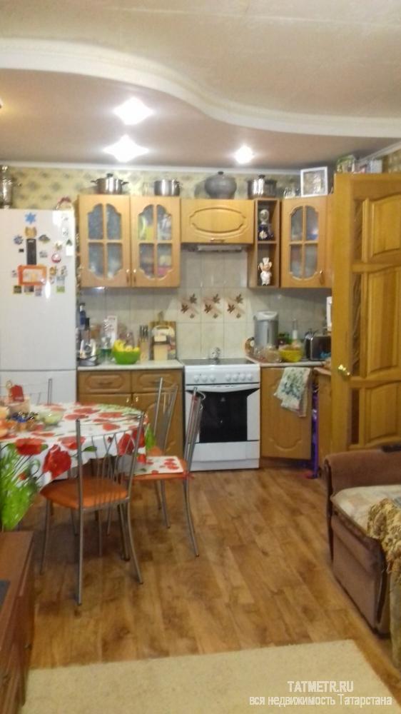 Продажа / Квартиры, Зеленодольск, Комарова улица, 1 149 000 Отличная квартира в центре г. Зеленодольск. Квартира теплая, уютная, просторная, с современным ремонтом, с/у... - 4