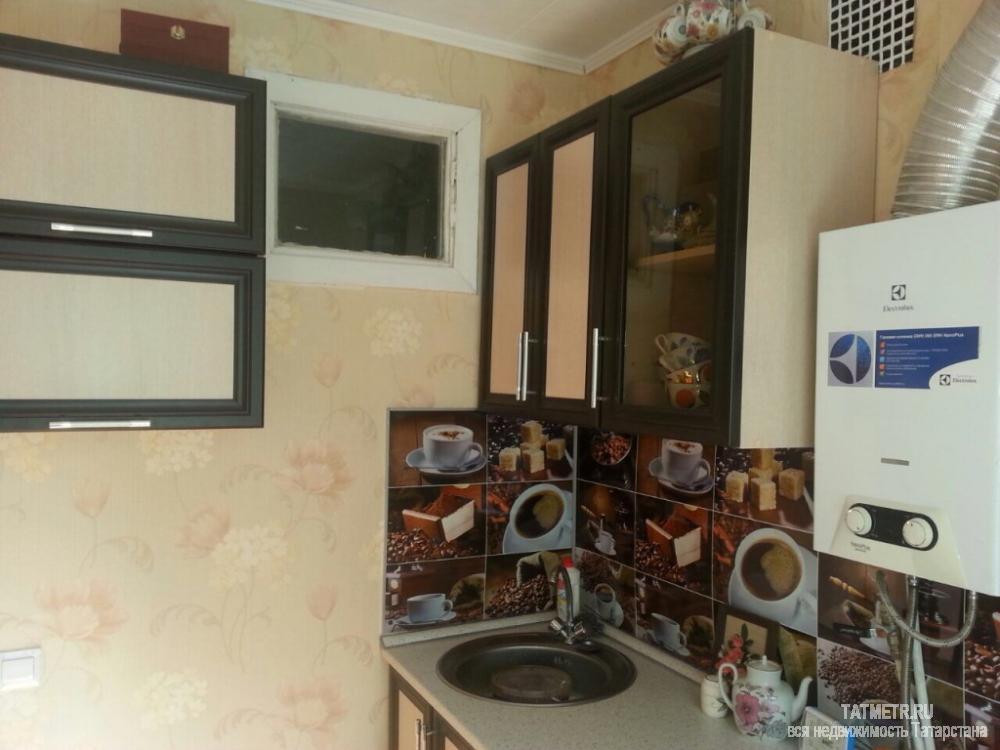 Продажа / Квартиры, Васильево, Октябрьская улица, 1 300 000 Отличная квартира в экологически чистом районе в пгт. Васильево. Квартира светлая, теплая, с хорошим ремонтом. С/у... - 1