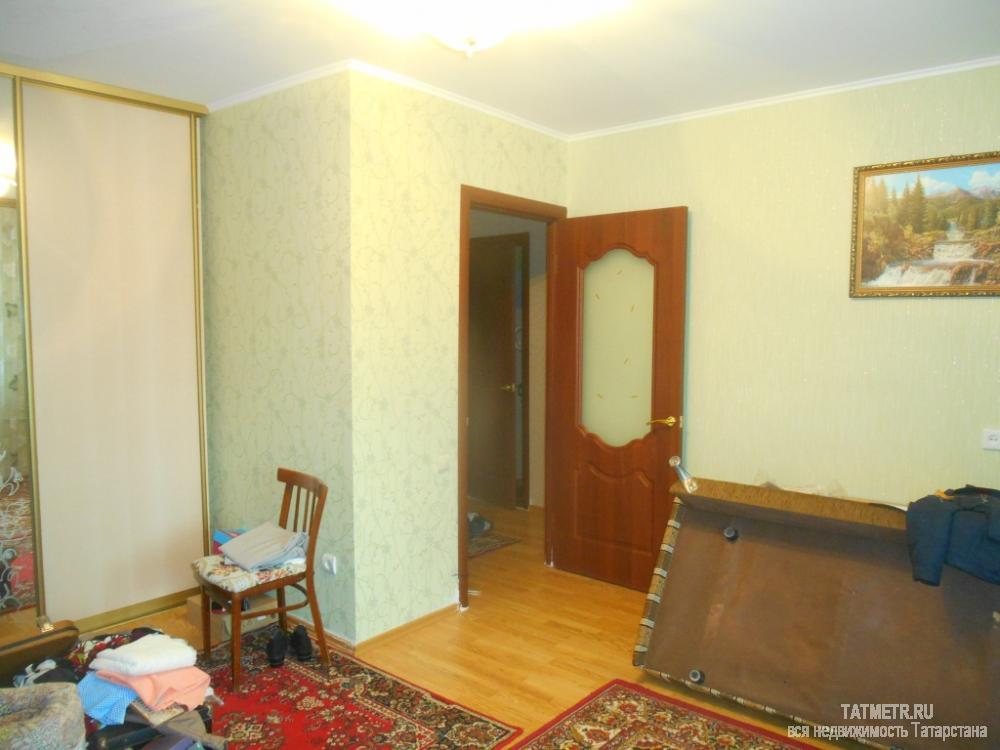 Отличная, однокомнатная квартира в отличном районе г. Зеленодольск. Комната просторная, уютная в отличном состоянии.... - 3