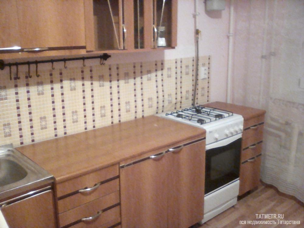 Продажа / Квартиры, Зеленодольск, Королева улица, 1 849 000 Отличная квартира в новом доме в центре мкр. Мирный, в г. Зеленодольск. Комната большая, светлая, с нишей. На окнах... - 3