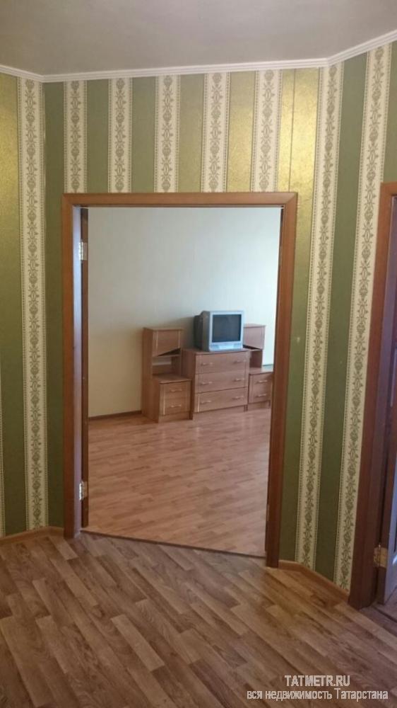 Аренда / Квартиры, Зеленодольск, Комсомольская улица, 10 000 Сдается, отличная квартира в новом доме. Квартира с индивидуальным отоплением и с отличным ремонтом. В комнате... - 3