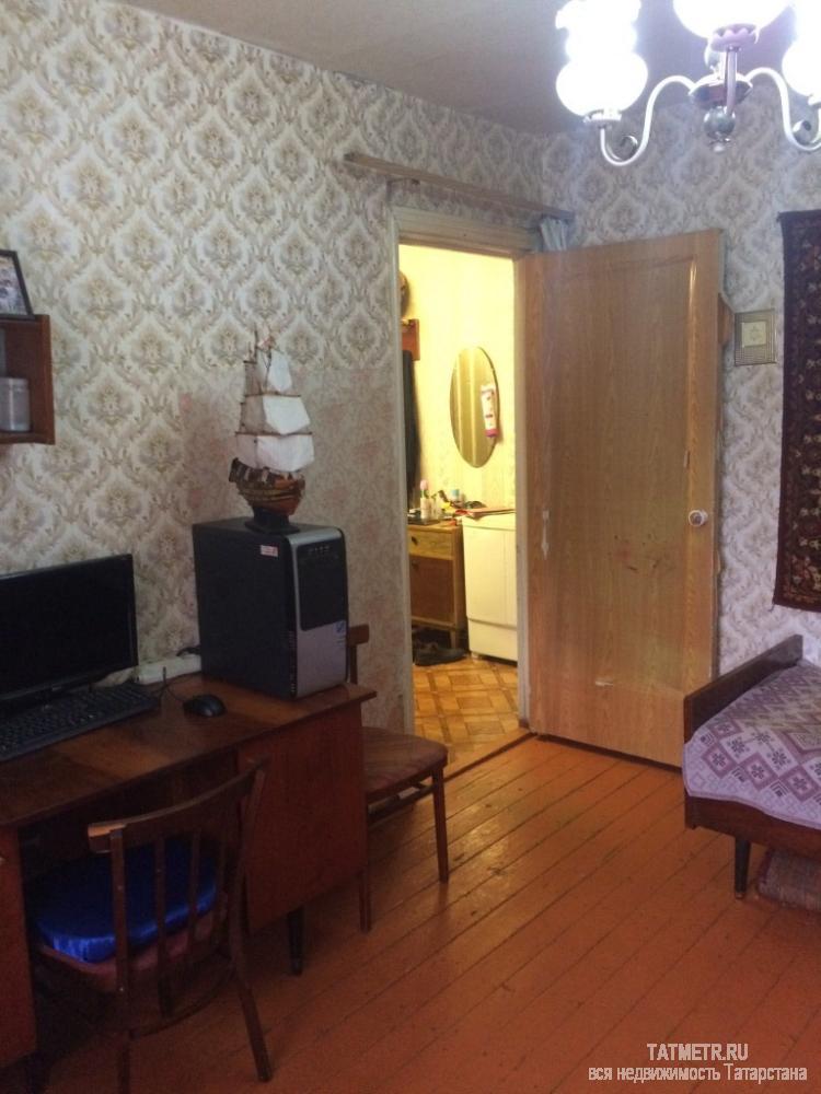 Продажа / Квартиры, Зеленодольск, Новая улица, 1 450 000 Хорошая двухкомнатная квартира, расположенная в спокойном районе г. Зеленодольск. Комнаты просторные, уютные в... - 2