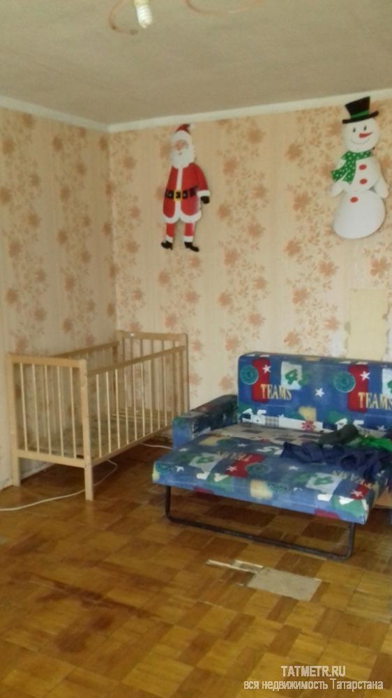 Аренда / Квартиры, Зеленодольск, Тургенева улица, 6 000 Сдается хорошая квартира в г. Зеленодольск. В квартире имеется раскладной диван, детская кроватка, кухонный стол и...