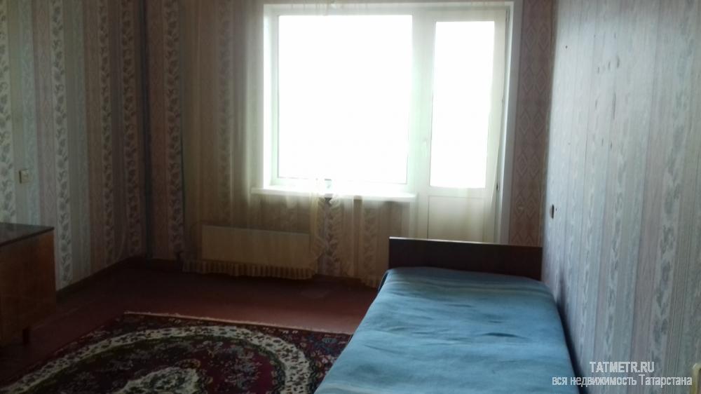 Аренда / Квартиры, Зеленодольск, Королева улица, 5 000 Сдается хорошая квартира в г. Зеленодольск, в центре мкр. Мирный. В квартире имеется кровать, шкаф, телевизор,...