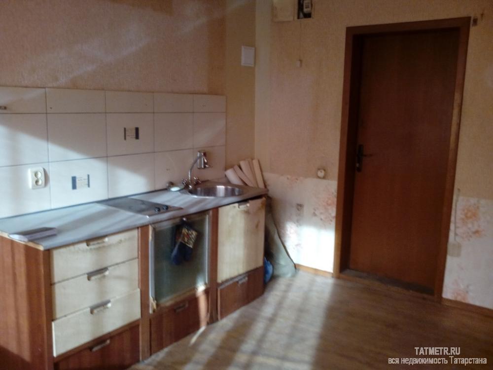 Продажа / Квартиры, Зеленодольск, Норкина улица, 1 100 000 Отличный блок в самом центре г. Зеленодольск. Блок светлый, уютный, просторный, в хорошем состоянии....