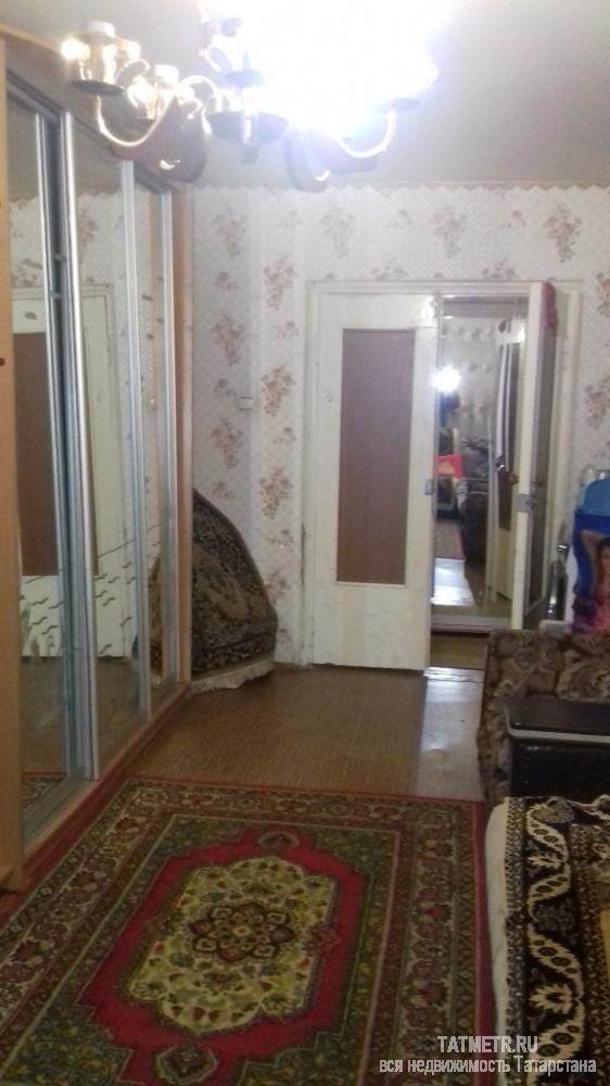 Продажа / Квартиры, Зеленодольск, Комарова улица, 2 300 000 Отличная квартира в г. Зеленодольск, в центре мкр. Мирный. Квартира большая, светлая, теплая. Санузел раздельный,... - 1