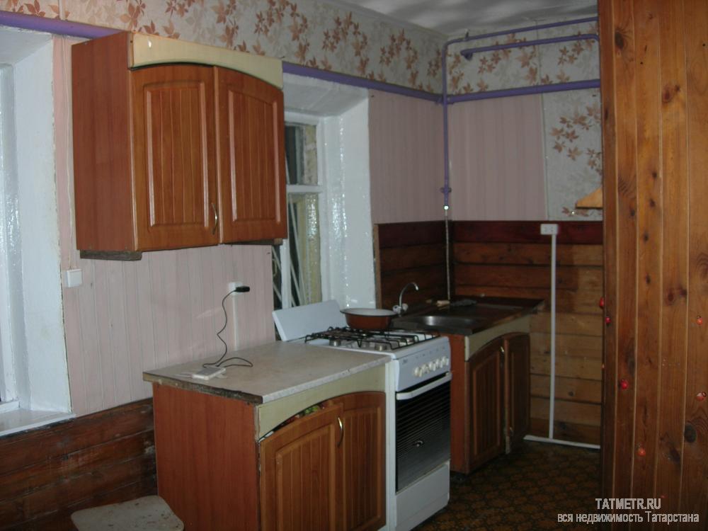 Продажа / Дома и коттеджи, Нижние Вязовые, 40 лет Победы улица, 1 150 000 Замечательный дом в пгт. Нижние Вязовые. В доме три комнаты, просторная кухня и веранда. Комнаты просторные, уютные в... - 3