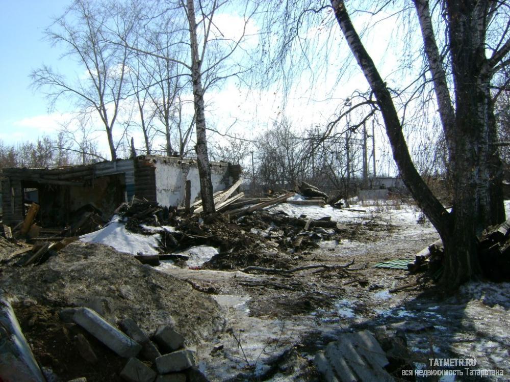 Земельный участок прямоугольной формы  в г. Зеленодольске, все коммуникации на участке; остановка, магазин в шаговой...