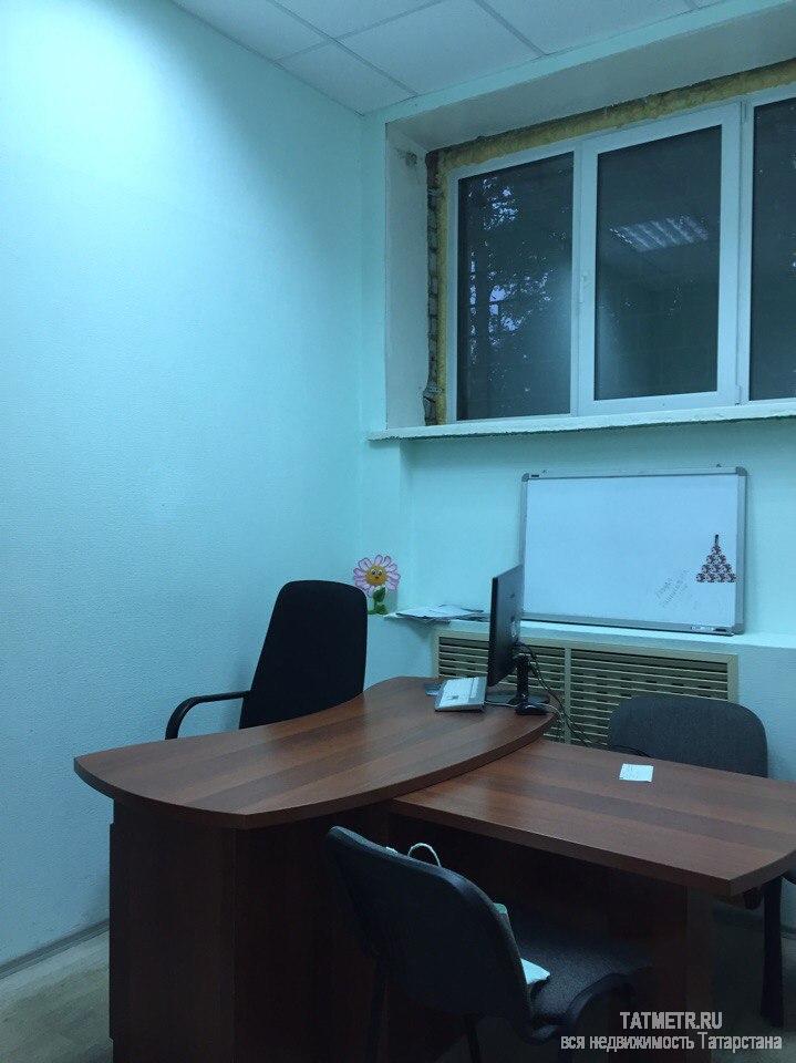 Коммерческая / Продажа / Торговые помещения, Зеленодольск, Космонавтов улица, 4 270 000 Продается помещение в самом центре г. Зеленодольск. Первый этаж, высота потолков 3,5 метра. Имеется два входа.... - 3