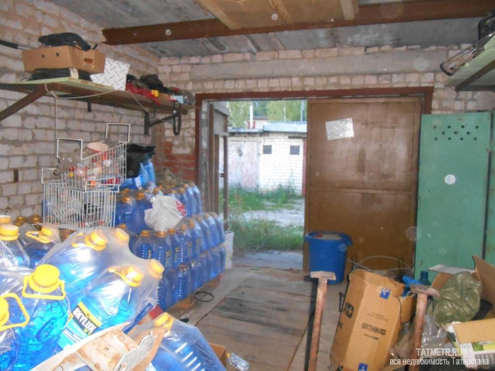 Продажа / Гаражи, Зеленодольск, ГСК Липовый овраг, 280 000 Отличный гараж в г. Зеленодольск. Гараж капитальный, кирпичный. Перекрытия ж/б. Ворота высокие. Свет в гараже. Также... - 1