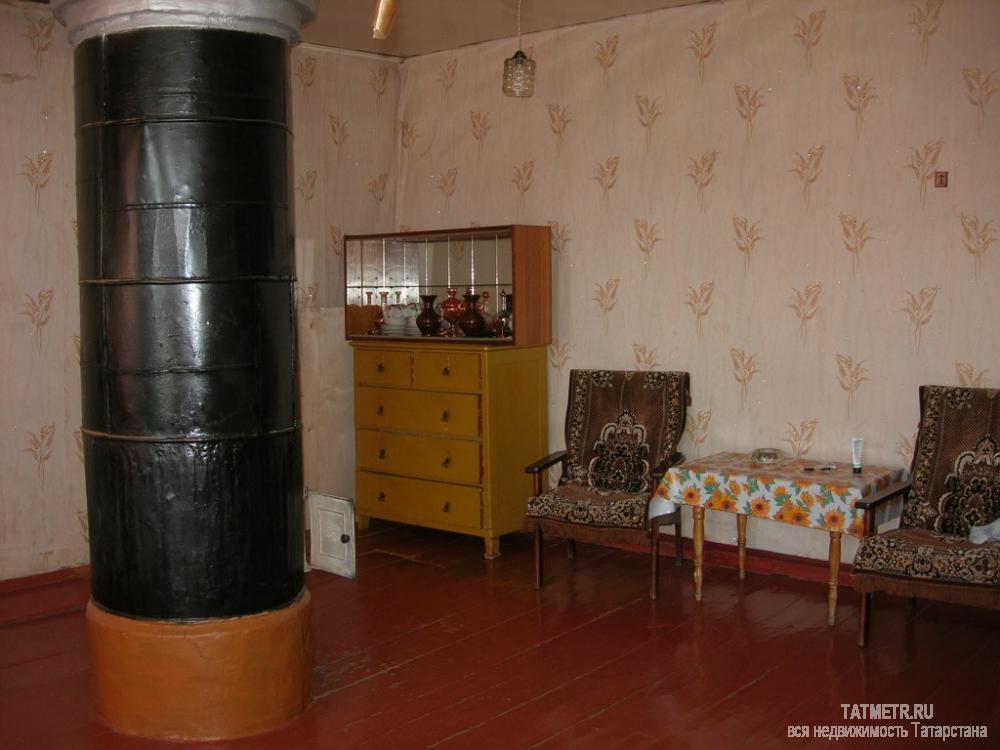 Продажа / Дома и коттеджи, Нижние Вязовые, Панфилова улица, 750 000 Продаётся хороший дом в пгт. Нижние Вязовые. Дом находиться на высоком месте, возле реки Волга. В доме две комнаты... - 1