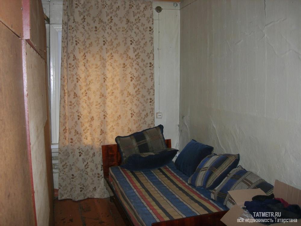 Продажа / Дома и коттеджи, Нижние Вязовые, Советская улица, 850 000 Крепкий, бревенчатый дом в пгт. Нижние Вязовые. Дом на фундаменте, цоколь из красного кирпича, крыша новая из... - 2