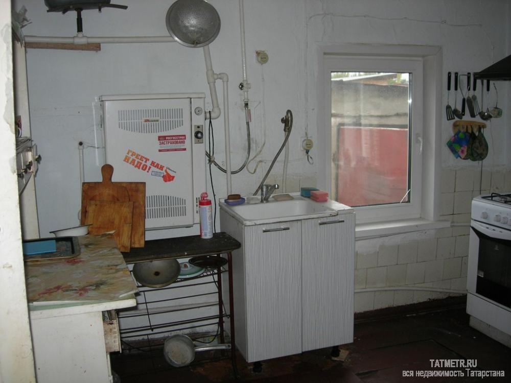 Продажа / Дома и коттеджи, Нижние Вязовые, Советская улица, 850 000 Крепкий, бревенчатый дом в пгт. Нижние Вязовые. Дом на фундаменте, цоколь из красного кирпича, крыша новая из... - 5