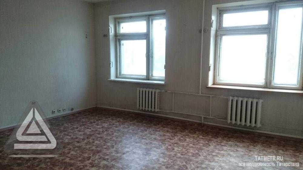 Коммерческая / Аренда / Офисы, Казань, Ахтямова улица, 20 580 Сдается офис с видом на центр города и озеро Кабан по адресу Ахтямова 1. В помещении: — Интернет — Электричество —... - 1