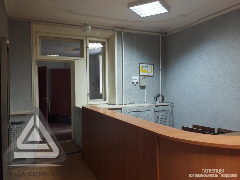 Коммерческая / Аренда / Офисы, Казань, Гастелло улица, 38 080 Предлагается в аренду помещение свободного назначения. 1 этаж. Отдельный вход. Есть пожарный выход. Доступ в... - 2