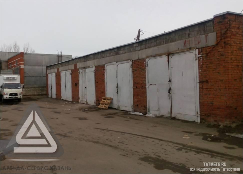 Коммерческая / Аренда / Офисы, Казань, Магистральная улица, 6 648 Теплый гаражный комплекс на 5 гаражей. На 1 линии от дороги (въезд через охраняемую проходную) Подходит под...