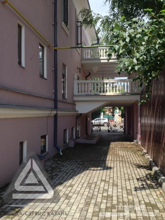 Коммерческая / Продажа / Офисы, Казань, большая Красная улица, 97 500 000 Предлагаем рассмотреть к покупке отдельно стоящее здание. Преимущества: - Самый центр города - Свежая рестоврация -... - 2