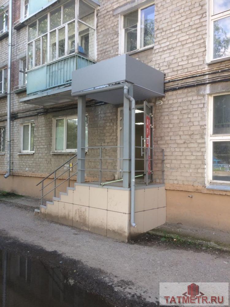 Коммерческая / Аренда / Офисы, Казань, Болотникова улица, 36 000 Сдаю помещение свободного назначения, на первой линии, площадь 60 кв.метров, вход отдельный, санузел, есть ремонт,... - 2