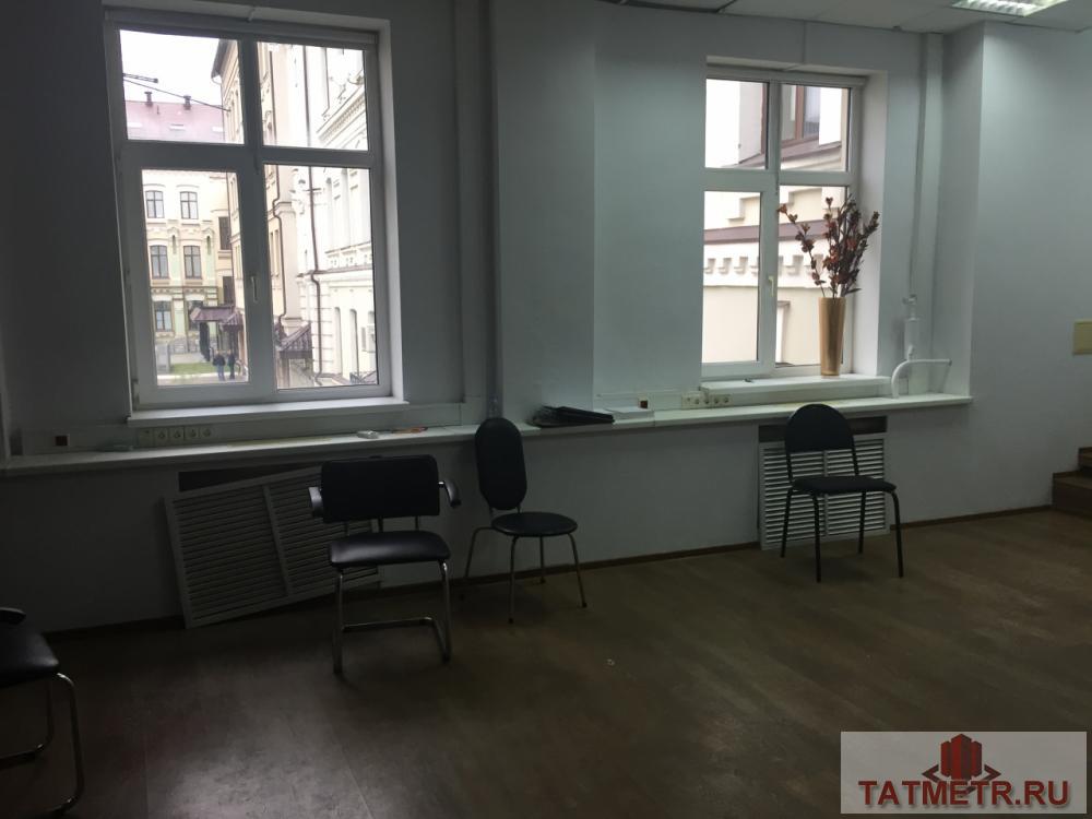 Коммерческая / Аренда / Офисы, Казань, Петербургская улица, 57 000 Аренда блок офиса на 2 ом этаже 114 кв.м. на ул. Петербургская одна из самых приятных по атмосфере улиц Казани. Офис... - 3