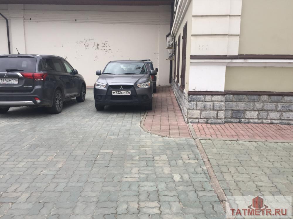 Коммерческая / Аренда / Офисы, Казань, Петербургская улица, 57 000 Аренда блок офиса на 2 ом этаже 114 кв.м. на ул. Петербургская одна из самых приятных по атмосфере улиц Казани. Офис... - 8