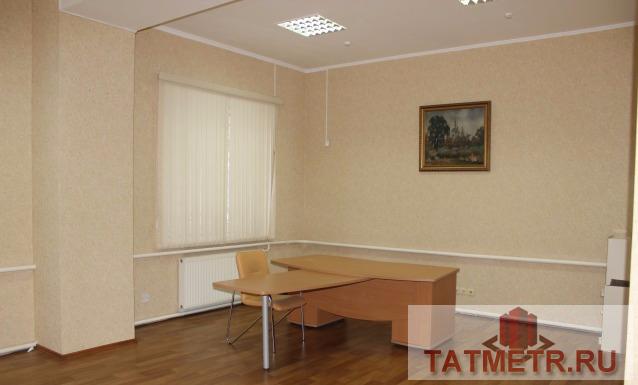 Коммерческая / Аренда / Офисы, Казань, 25 Октября улица, 146 500 Сдается в аренду с возможностью под выкуп отдельно-стоящее одноэтажное здание по ул. 25 Октября, дом 7. Здание имеет... - 17