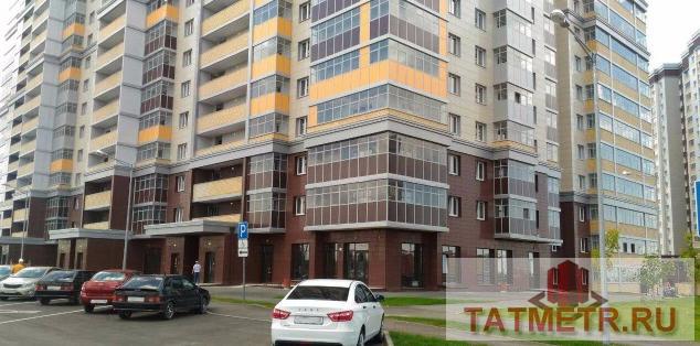 Коммерческая / Аренда / Офисы, Казань, Альберта Камалеева проспект, 94 000 Сдам помещение свободного назначения 104 кв.м. в Ж.К. 21 век (2 очередь), на первом этаже жилого дома с отдельным...