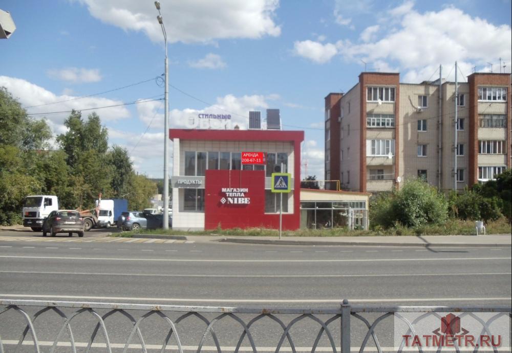 Коммерческая / Аренда / Торговые помещения, Казань, Победы проспект, 64 000 Сдам торговое помещения на 2 этаже (1 линия, панорамное остекление, торговый зал просматривается с проезжей части) по... - 2