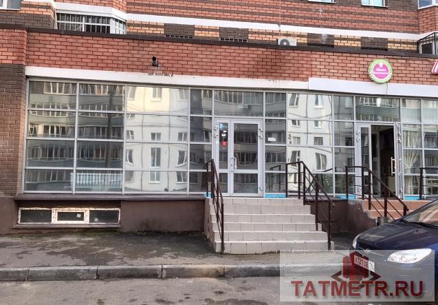 Коммерческая / Аренда / Офисы, Казань, Четаева улица, 100 000 Сдам помещение на Четаева, 10. с черновой отделкой, 1 этаж (в жилом доме 10 эт) . Первая линия, хороший пешеходный и... - 1