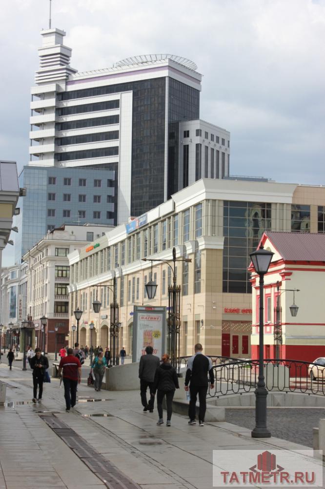 Коммерческая / Продажа / Торговые помещения, Казань, Петербургская улица, 3 950 000 Продаётся площадь 15,8 кв.м. в торговом центре 'Республика' с готовым арендным бизнесом(магазин 'Xiaomi телефоны'),...