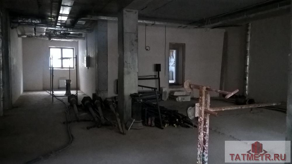 Коммерческая / Аренда / Торговые помещения, Казань, Баумана улица, 477 000 Сдаю торговое помещение. Оживленная улица баумана высокий пещеходный траффик много туристов. 318 кв.м. с отдельным... - 6