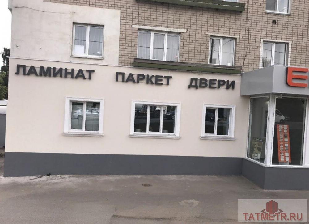 Коммерческая / Аренда / Торговые помещения, Казань, Аделя Кутуя улица, 80 000 Сдадим просторное,светлое помещение(продажу не рассматриваем, сзается только 1 помещение из всего салона) с... - 5