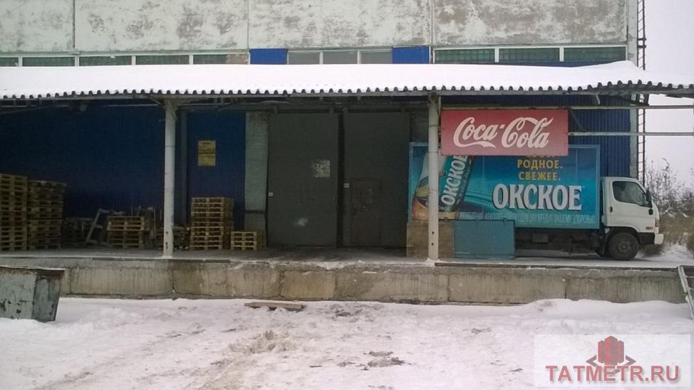 Коммерческая / Аренда / Производство и склады, Набережные Челны, Цеховой проезд, 700 000 Полы беспылевые полы, высота 8 м до начало фермы, пандус открытый как на фото. За пандус 100 р, есть ветка ж/Д,... - 1