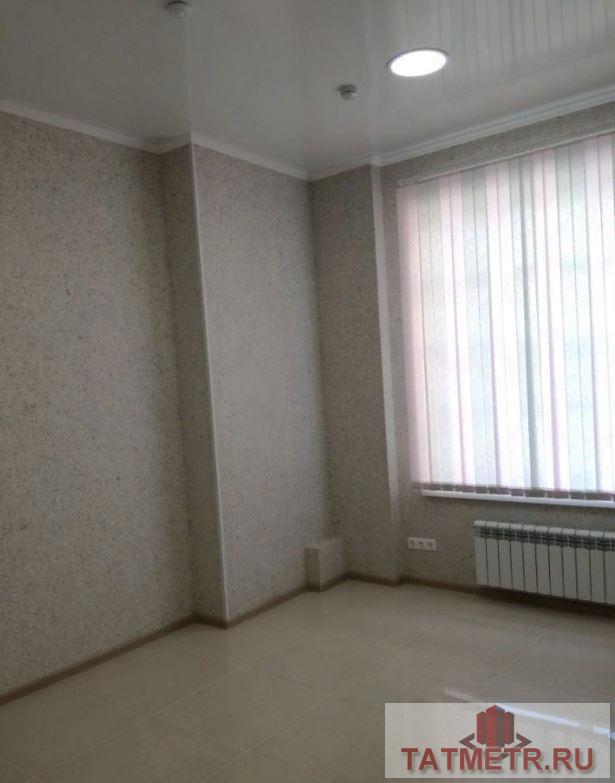 Коммерческая / Продажа / Офисы, Казань, Чистопольская улица, 10 490 000 Продается помещение свободного назначения 110 м² по ул. Чистопольская на первом этаже жилого дома с отличным... - 3