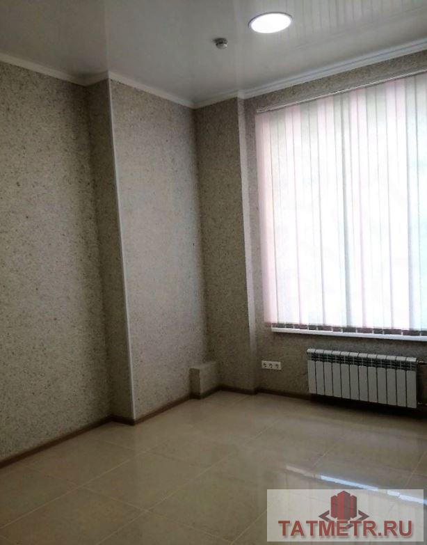 Коммерческая / Продажа / Офисы, Казань, Чистопольская улица, 10 490 000 Продается помещение свободного назначения 110 м² по ул. Чистопольская на первом этаже жилого дома с отличным... - 5