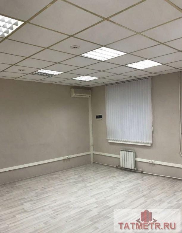 Коммерческая / Аренда / Офисы, Казань, переулок Кирова, 24 000 Офис 33,8 кВ.м, в бизнес центре рядом с Пирамидой. Офис в чистовой отделке, готов к заезду, произведён качественный... - 3