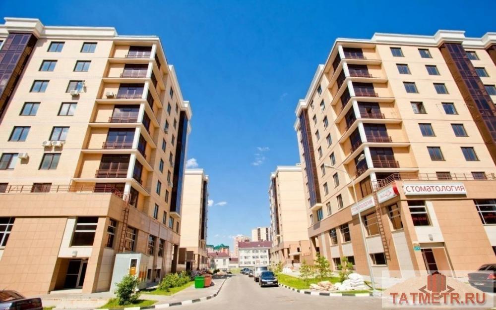 Коммерческая / Продажа / Офисы, Казань, Габдуллы Кариева улица, 17 402 100 Помещение в ЖК '21 Век', в черновой отделке, на первом этаже, с большим количеством окон, панорамное остекление....