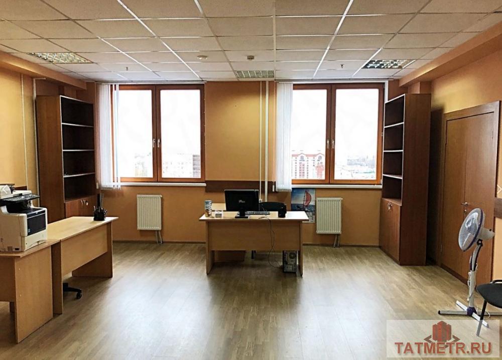 Коммерческая / Аренда / Офисы, Казань, Ямашева проспект, 35 000 Сдается уютное, светлое помещение (свободного назначения) на 11 этаже торгово-офисного центра «Паравита» В шаговой... - 3