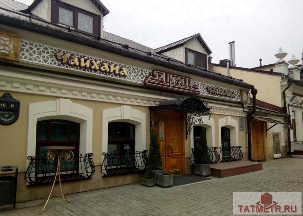 Коммерческая / Аренда / Офисы, Казань, Профсоюзная улица, 300 000 Сдам в аренду помещение площадью 246,4 кв.м. по ул. Профсоюзная. Здание расположено в центральной части города,...