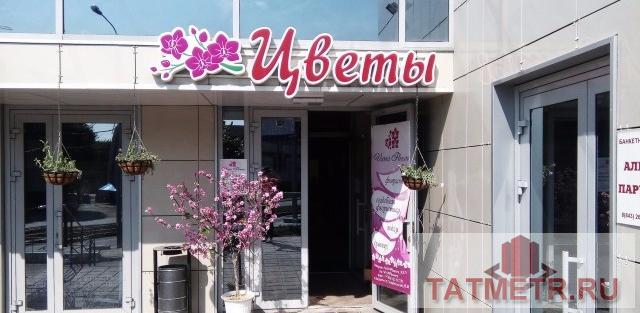Коммерческая / Аренда / Торговые помещения, Казань, Гвардейская улица, 61 200 Сдается помещение свободного назначения. 71.9 м². Цена: 850 руб./м². Возможен торг. Первая линия, отдельный вход,... - 2