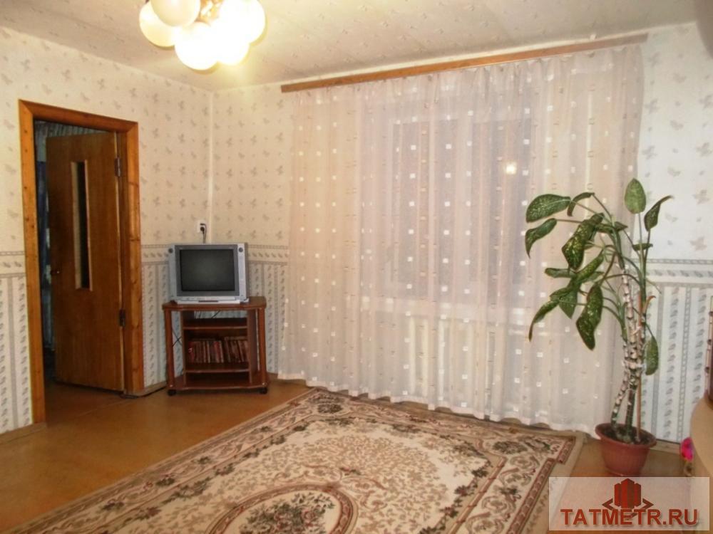 Продажа / Квартиры, Зеленодольск, Ленина улица, 2 760 000 Продаю в городе 3-комнатную квартиру в хорошем состояние на среднем этаже, окна пластиковые,с/узел раздельный в... - 1