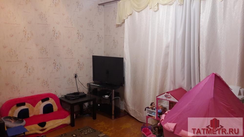 Продажа / Квартиры, Казань, Космонавтов улица, 2 430 000 Продается однокомнатная квартира в кирпичном доме на втором этаже. Общая площадь 34.6/18/8.7м2. Дом расположен в... - 1