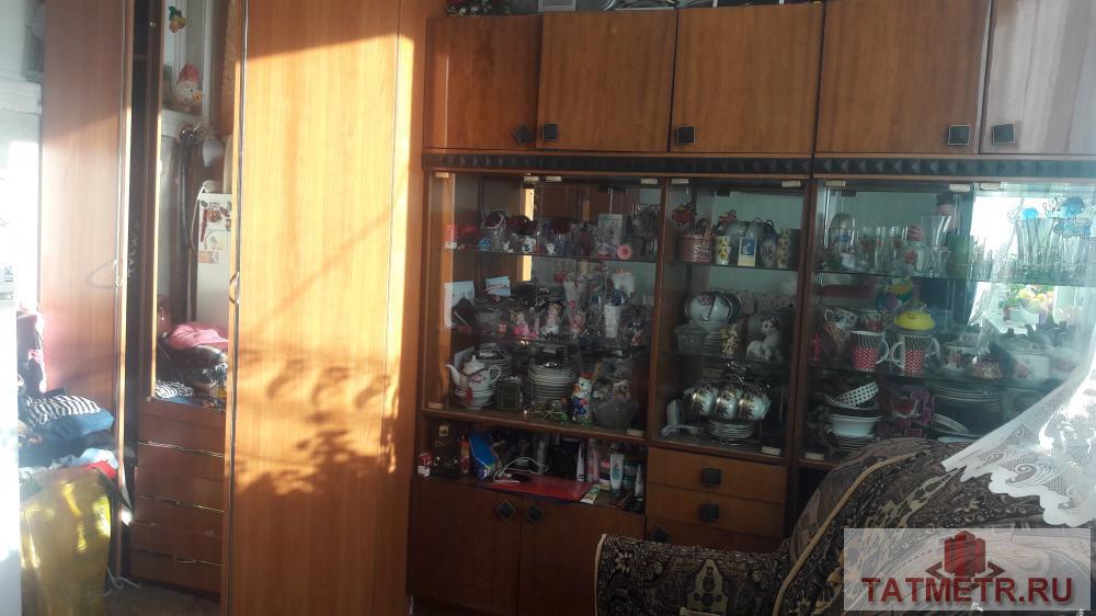 Продажа / Комнаты, Казань, Назарбаева улица, 1 050 000 Продается отличная комната на Эсперанто(Назарбаева ) вблизи станции метро Суконная слобода на 5 этаже.Площадь комнаты... - 2