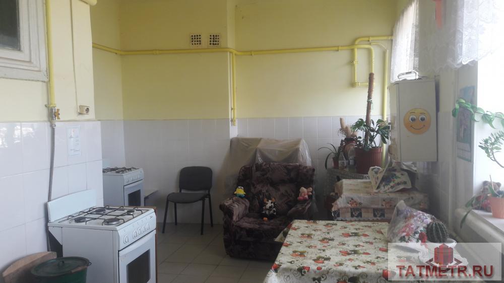 Продажа / Комнаты, Казань, Назарбаева улица, 1 050 000 Продается отличная комната на Эсперанто(Назарбаева ) вблизи станции метро Суконная слобода на 5 этаже.Площадь комнаты... - 3
